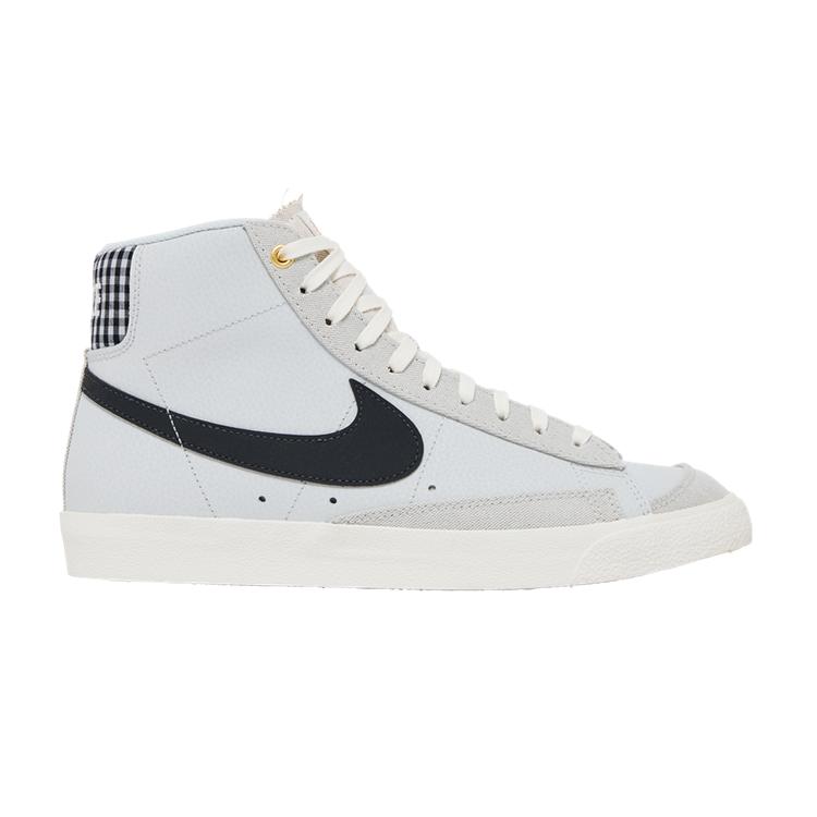 Blazer Mid '77 Vintage 'Designed Fresh'